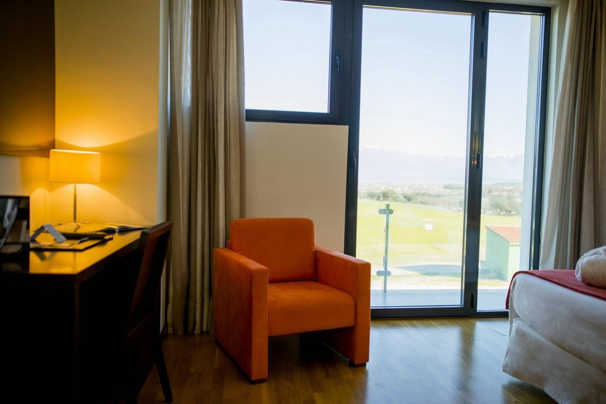 Hospedium Hotel Valles De Gredos Golf Talayuela Extérieur photo
